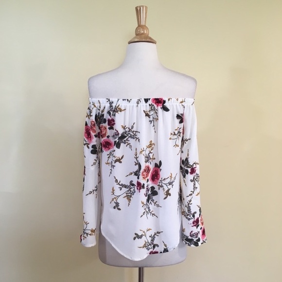 Off Shoulder Bell Sleeve White Floral Blouse - Picture 5 of 5